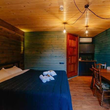 Wanderholic Hotell Telavi Exteriör bild