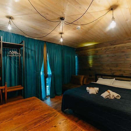 Wanderholic Hotell Telavi Exteriör bild