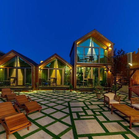 Wanderholic Hotell Telavi Exteriör bild