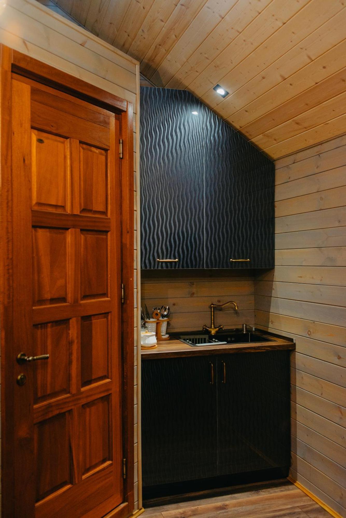 Wanderholic Hotell Telavi Exteriör bild